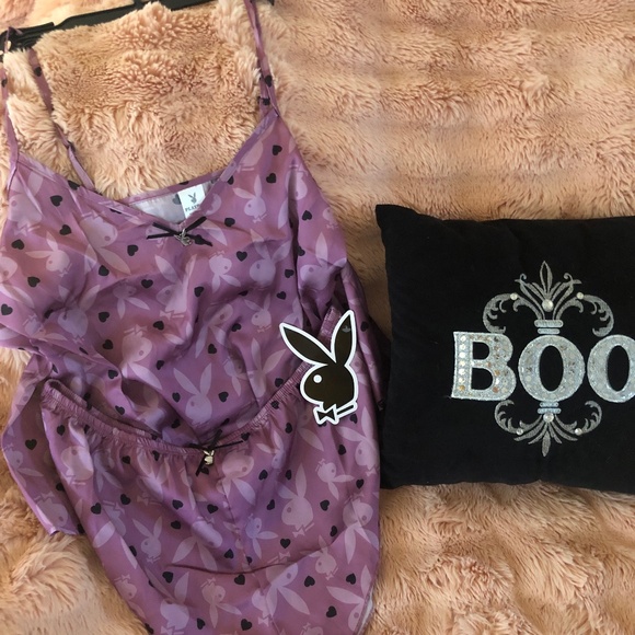 Awesome New with tags PLAYBOY silky 2 piece night sleep set - Picture 1 of 6